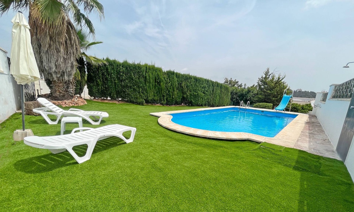 Gilet Ski Chalet | Nice villa with private pool in Gilet
