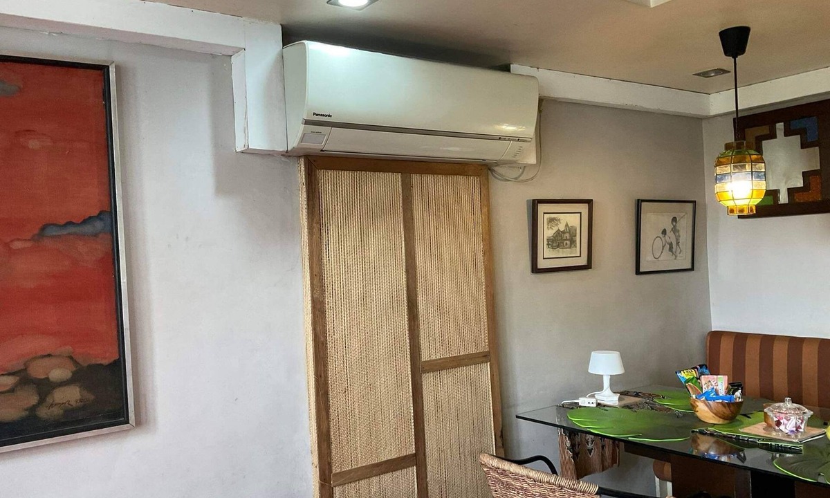 Cainta Condo | Nicely designed Lofted space in Cainta-Pasig for WFH or cozy staycation