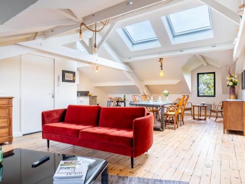 Romans-sur-Isere Apartment | Nid douillet climatisé et lumineux, proche centre