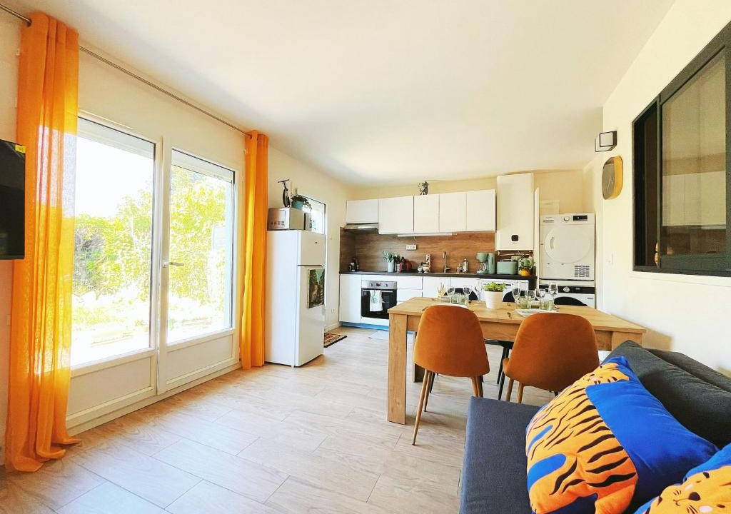 Noisiel Apartment | Nids calmes FLYHOME - 7mins à pied de gare - Mi Disney et Paris