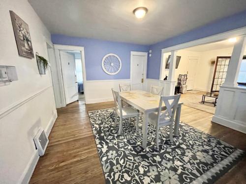 Binghamton Apartment | NightShiftReady Binghamton Trades Nurses Welcome Private Room in Shared Apartment