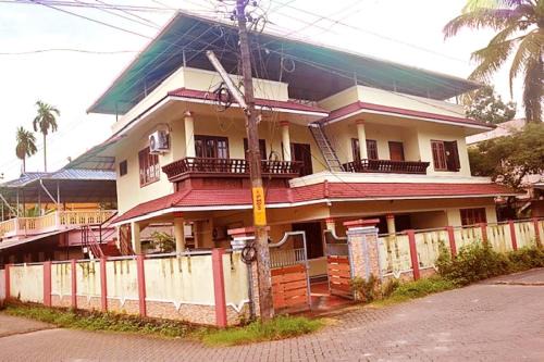 Kalady House | Niki Haven