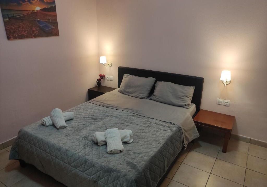 Paradisi House | Nikolettas Studios Traditional House