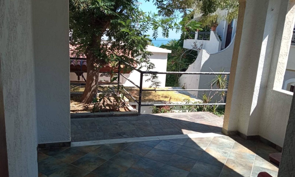 Gialiskari Apartment | Nikos Studio 2 - Studio Apartment, Sleeps 3