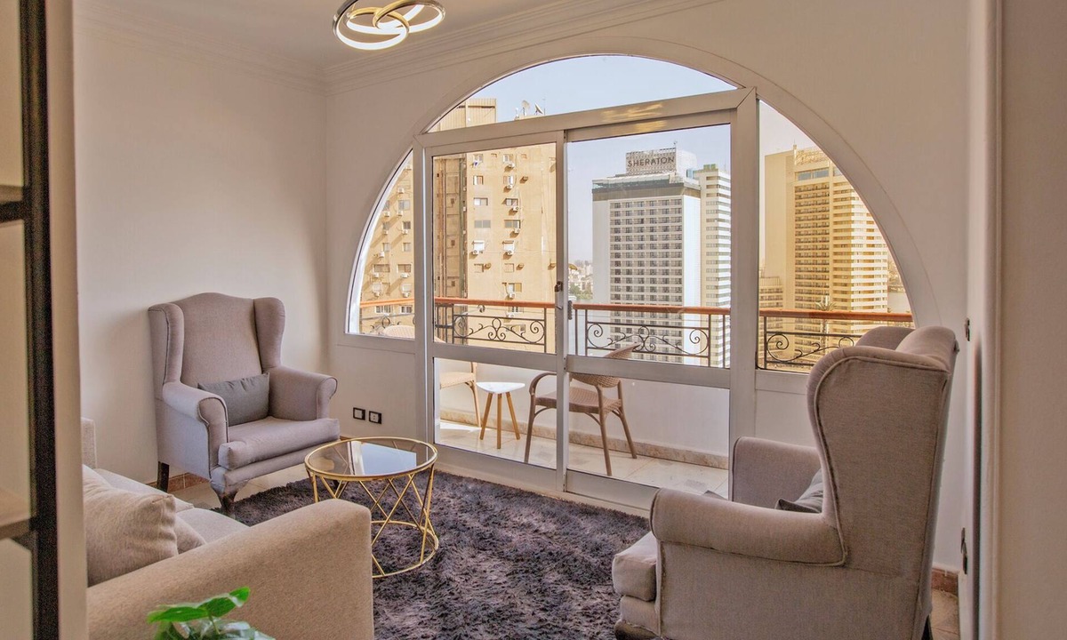 Al Duqqi Hotel | Nile x hostel