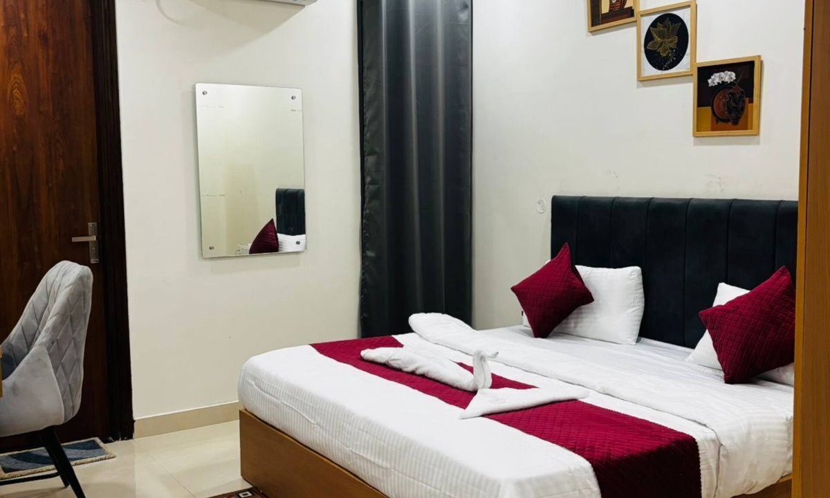 Civil Lines Hostel | Nirvana inn