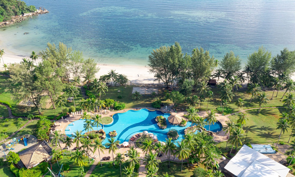 Lagoi Hotel | Nirwana Resort Hotel