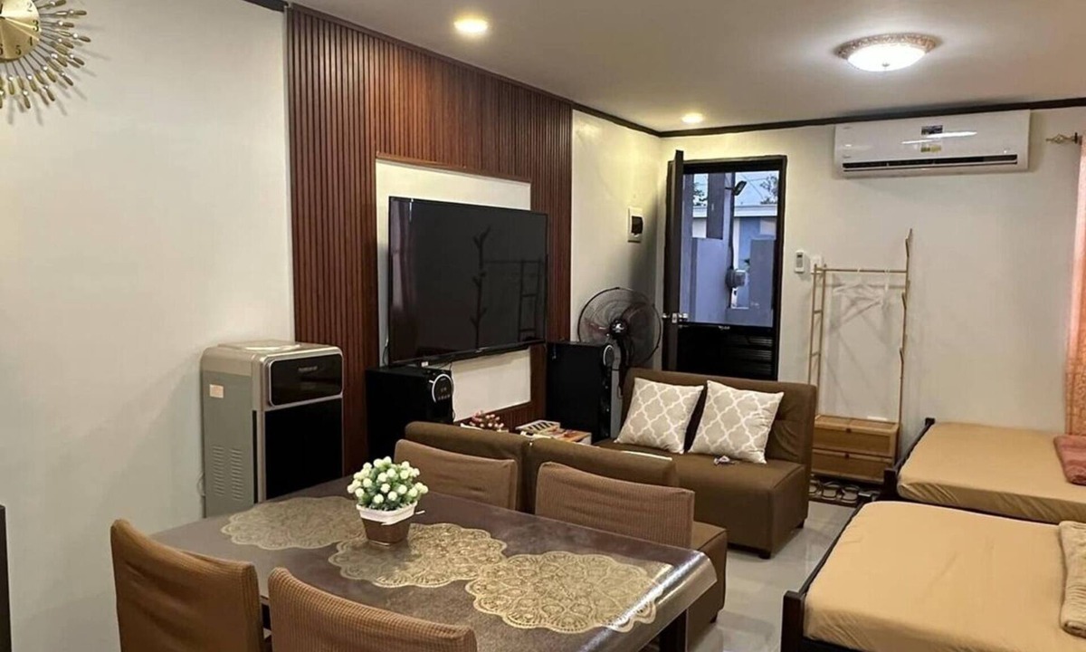 Pila House | Noble Villa
