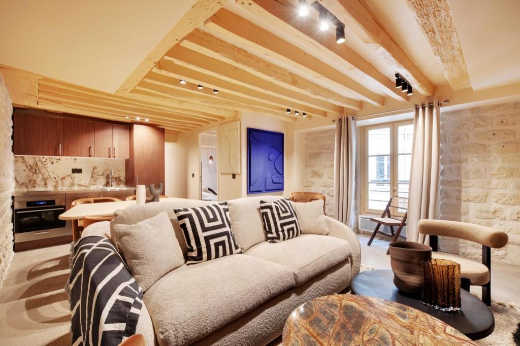 Notre-Dame-des-Champs Apartment | NoChichi-Collections - Jardin du Luxembourg