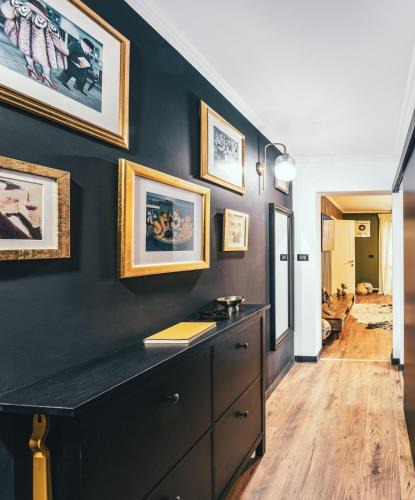 Curtea De Arges Apartment | Noctis Nine