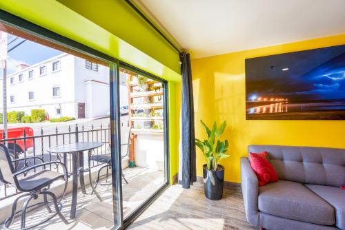 San Clemente Hotel | Nomads Hotel