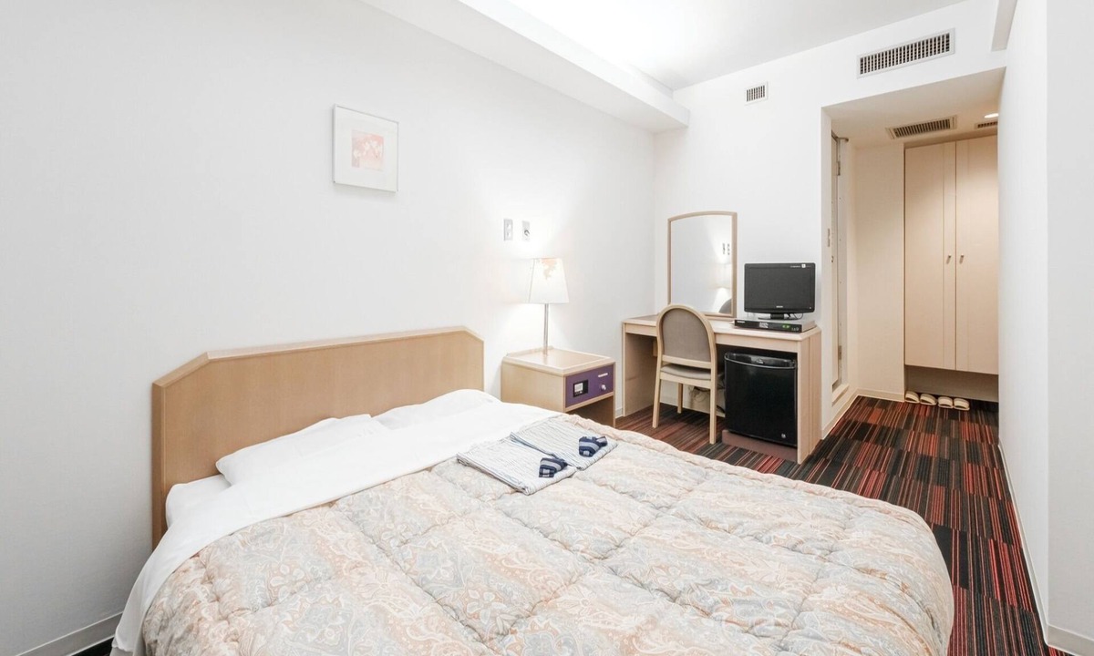 Odori Hotel | Nonsmoking Double room Welcome soup drink bar included Light meal buffet included/Sapporo Hokkaidō