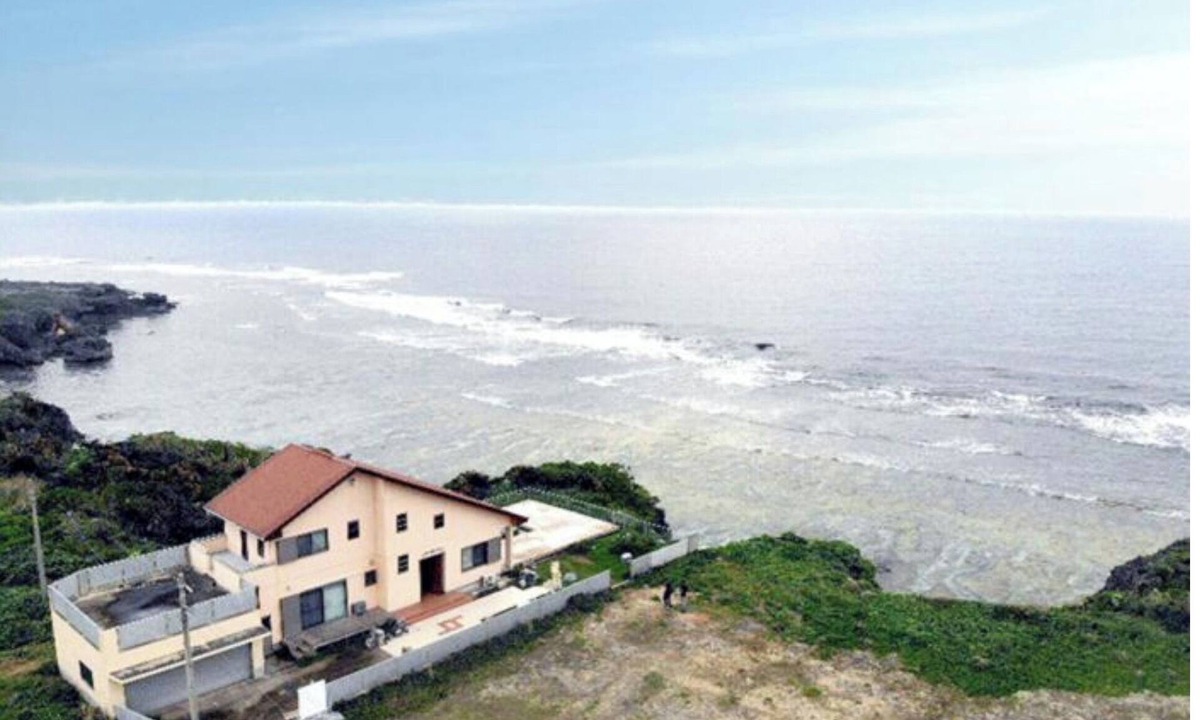Wadomari House | Nonsmoking Resort inn on the beachfront of Okin/Oshima County Kagoshima