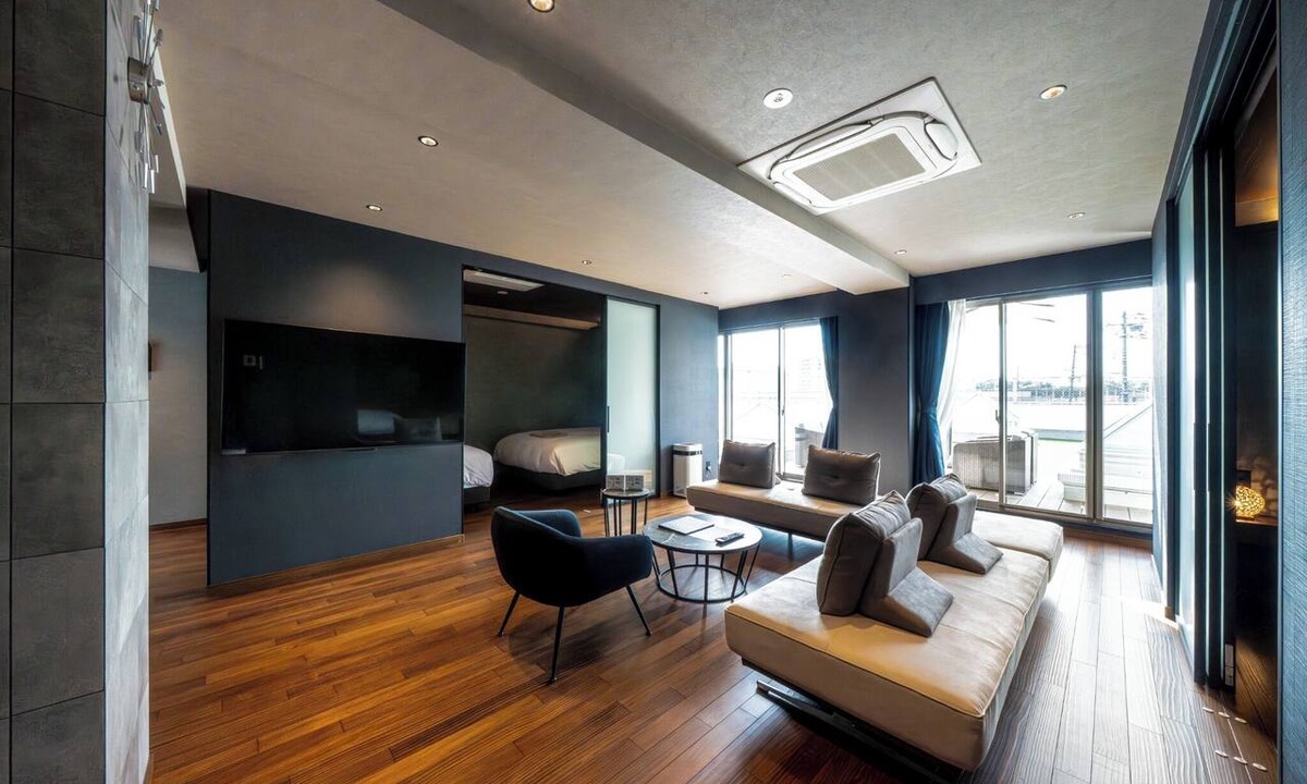 Hatsukaichi Hotel | NonSmoking Special room on the top floor with a private balcony Perfect for special occasions/Hatsukaichi Hiroshima