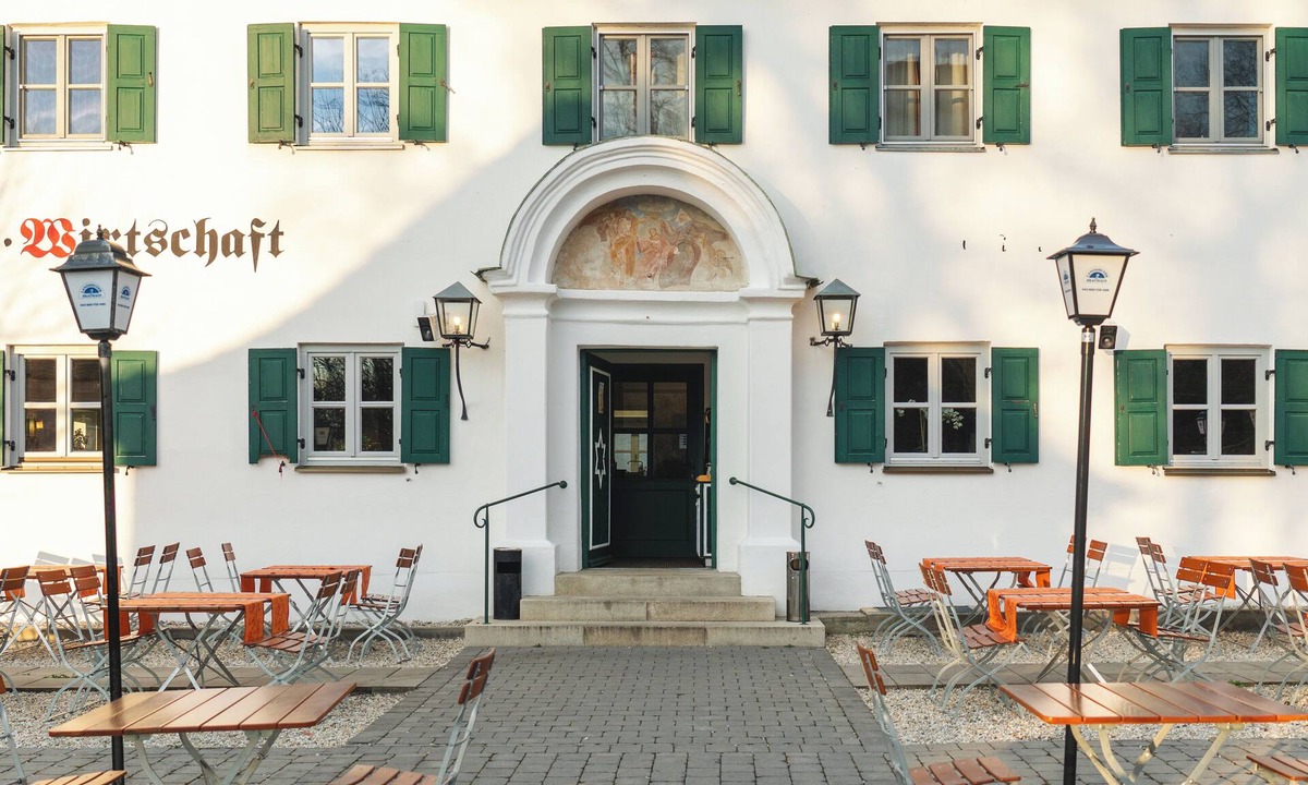 Eching Hotel | Noon Mirch Hotel Restaurant