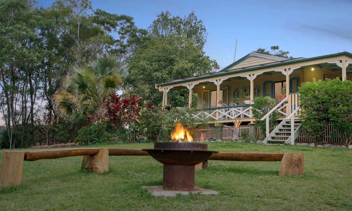 Black Mountain Bed & Breakfast | Noosa Hinterland Escape
