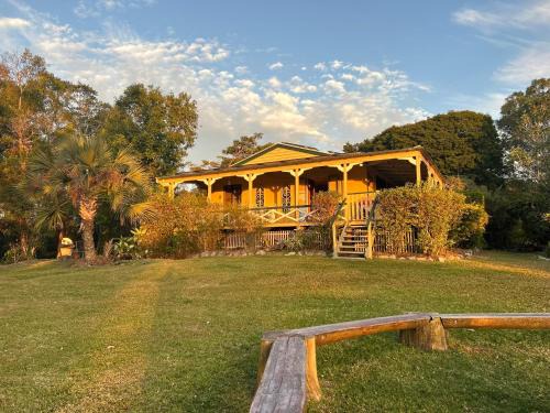 Black Mountain Bed & Breakfast | Noosa Hinterland Escape