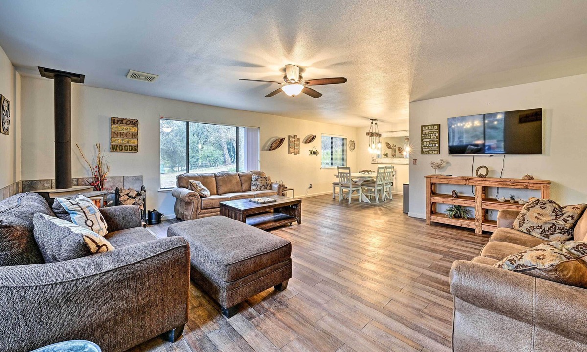 Cascadel Woods House | North Fork Vacation Rental: 28 Mi to Yosemite