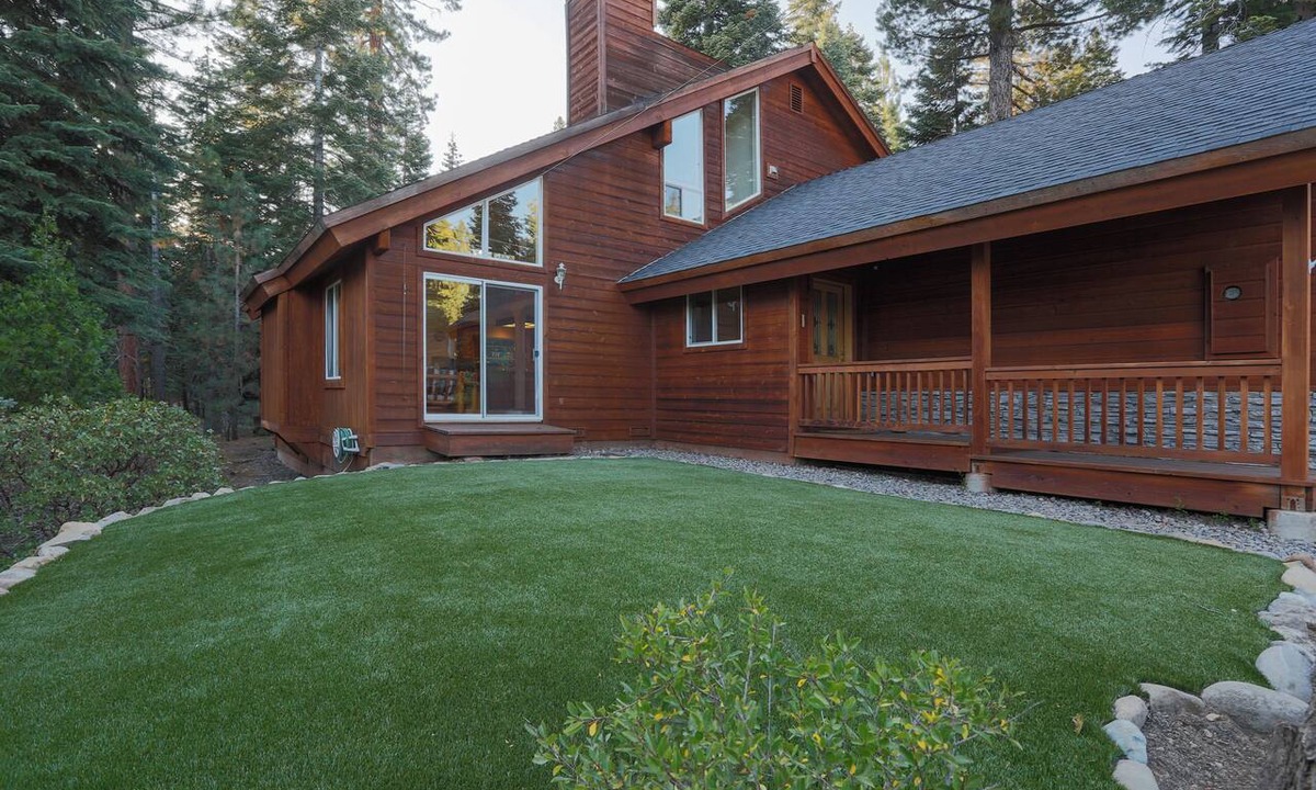 Kings Beach House | North Shore Lake Tahoe - Near Ski Resort and Beach