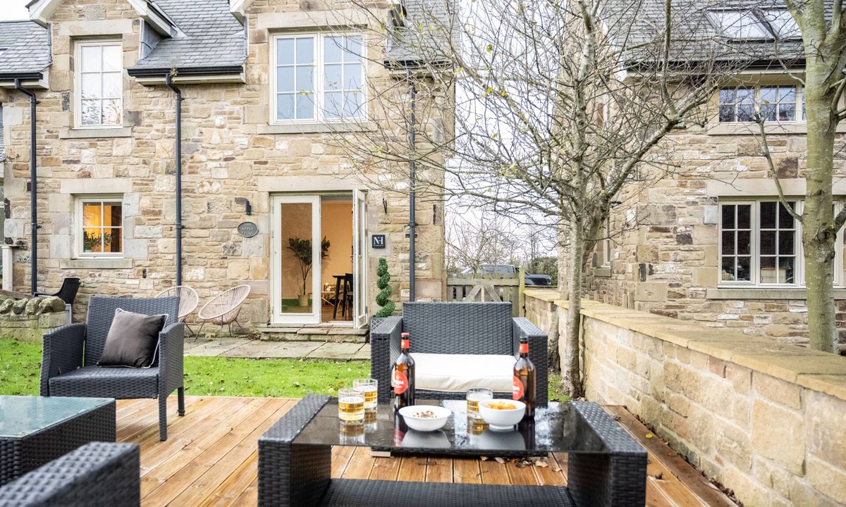 Chathill Cottage | Northern Hideaways Apple Store, Ellingham