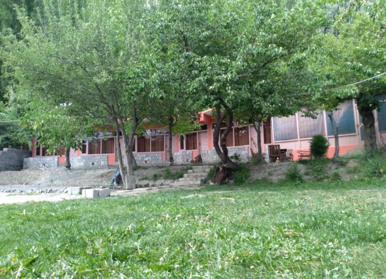 Karimabad Hotel | Northern Sapphire
