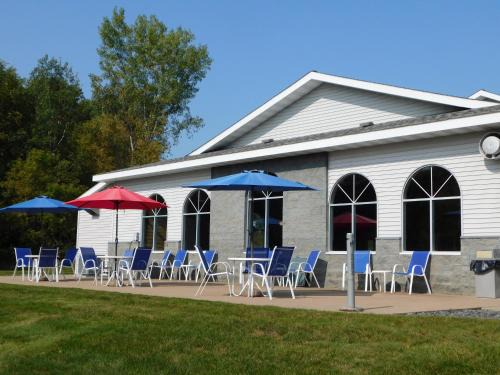 Chetek Hotel | Northwoods Best Inn - Chetek
