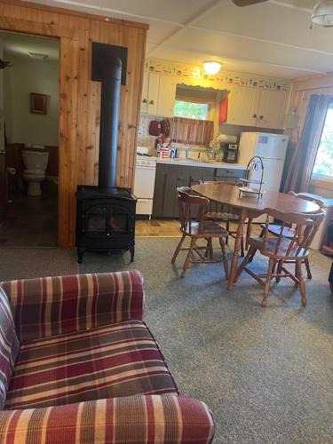 St Germain House | Northwoods Lake Content Cabin