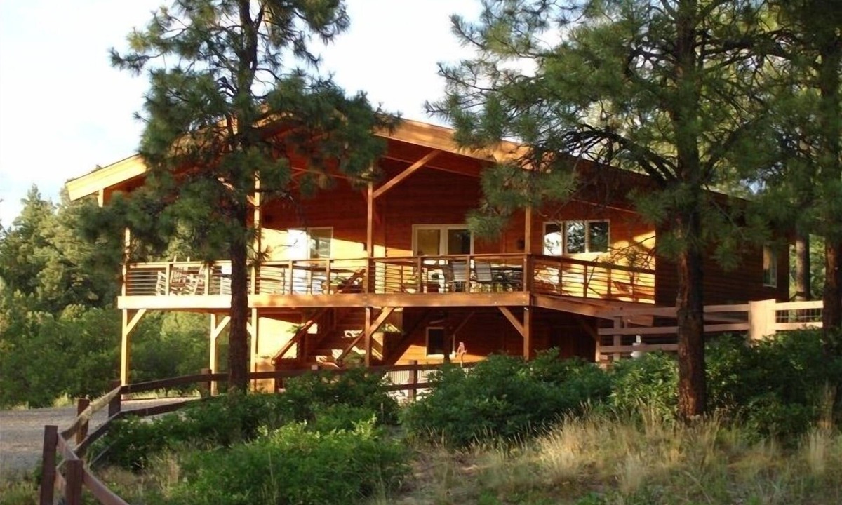 Durango House | Nothing But Compliments - 30 day minimum rental for 2025