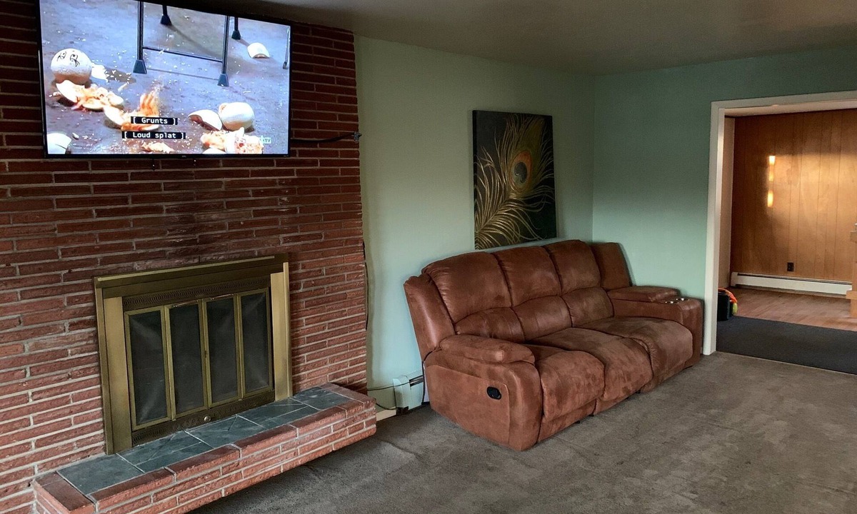 Huffman - O' Malley House | nothing special but cozy, 2 bedroom, sleeps 6