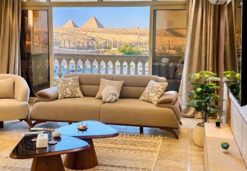 Pyramids Gardens Apartment | NOVA GATE Panorama Pyramids Suite