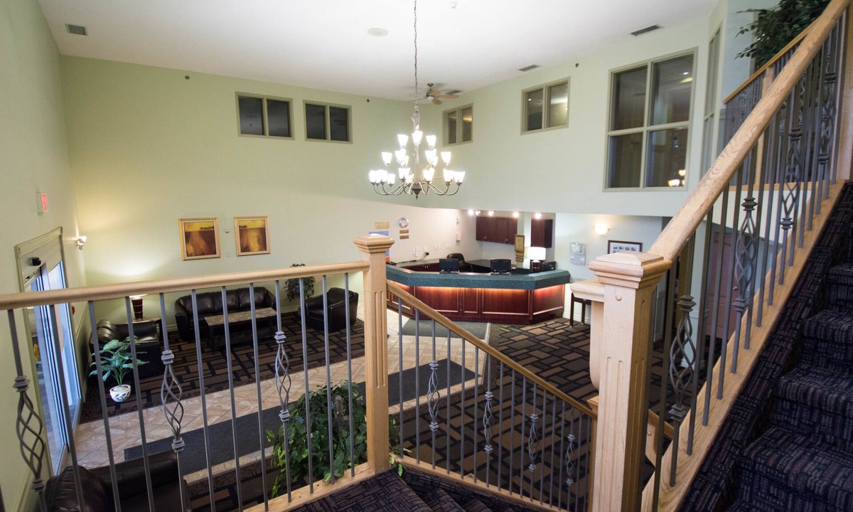 Edmonton Hotel | Nova Inn Acheson