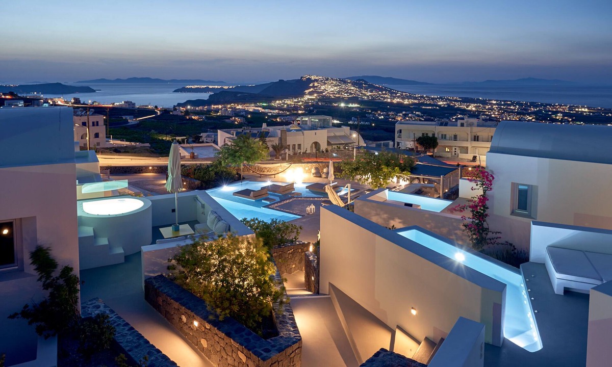 Pyrgos House | Nova Luxury Suites