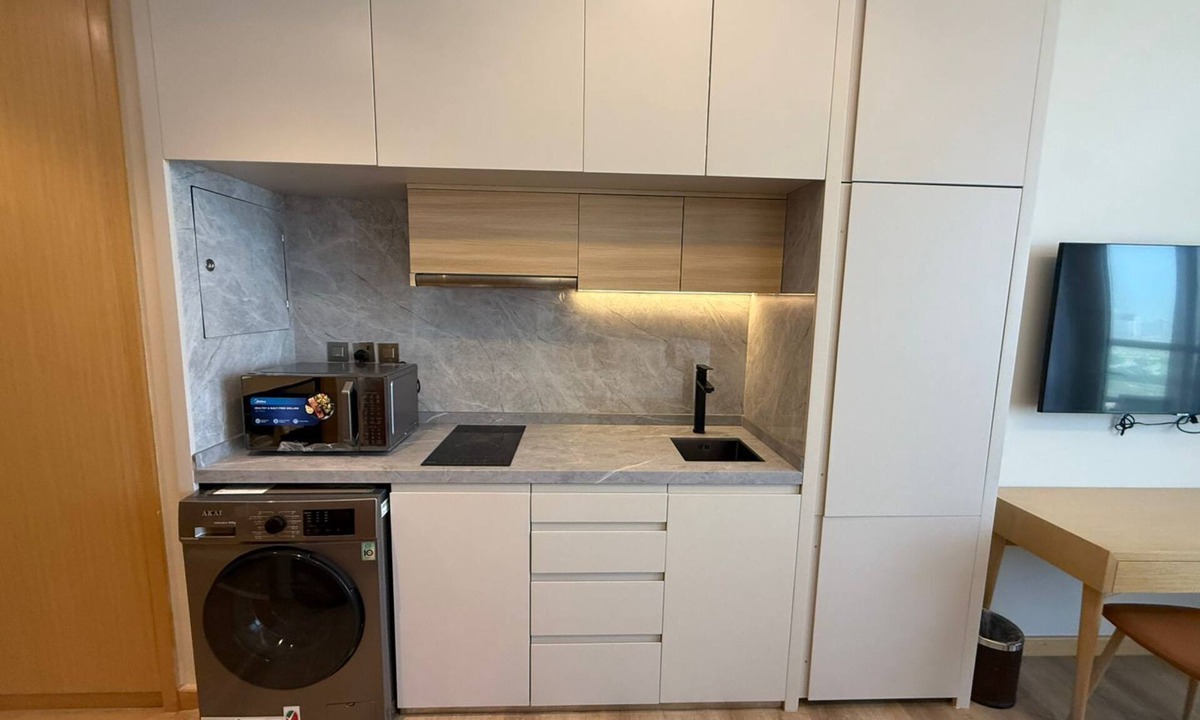 Jumeirah Village Triangle Apartment | Novotel Residence Studio JVT 1417