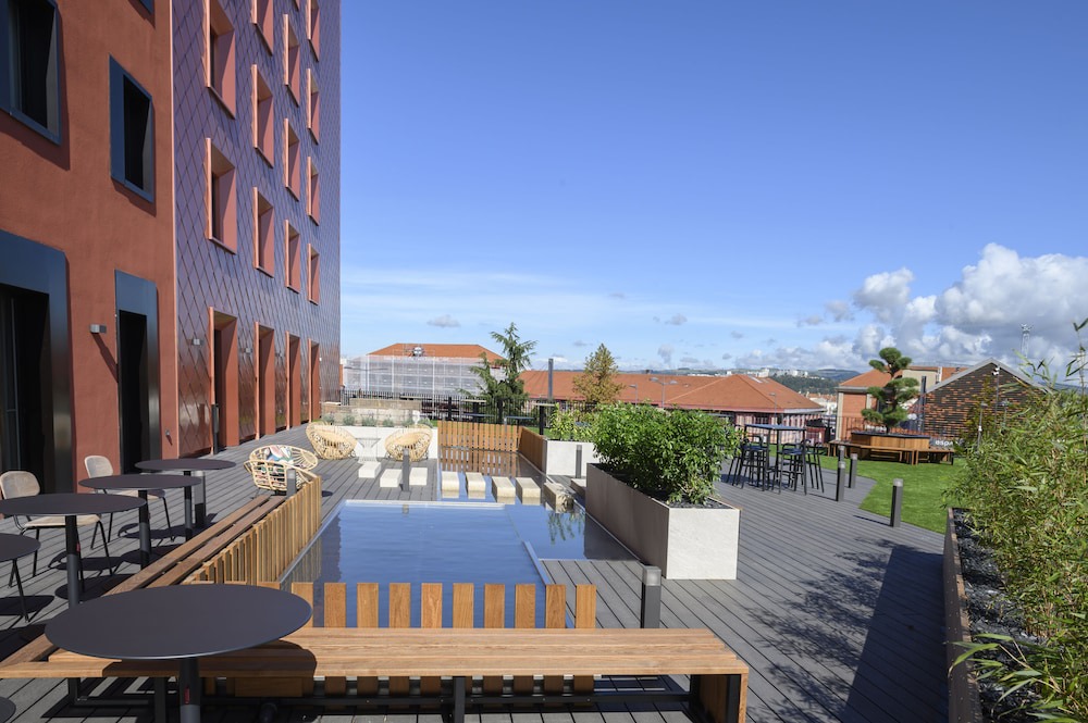 Saint-Etienne Hotel | Novotel Saint-Étienne Centre Gare Châteaucreux