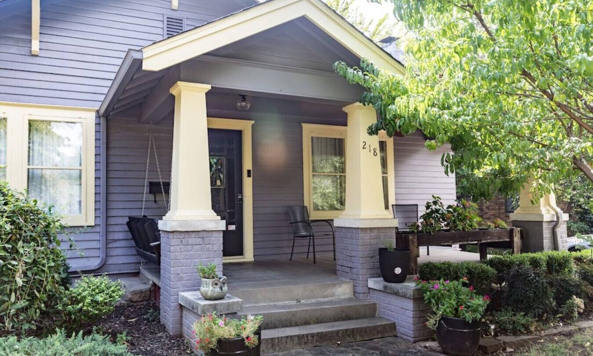 Maple Ridge House | Nugget`s Roost - Maple Ridge Gem