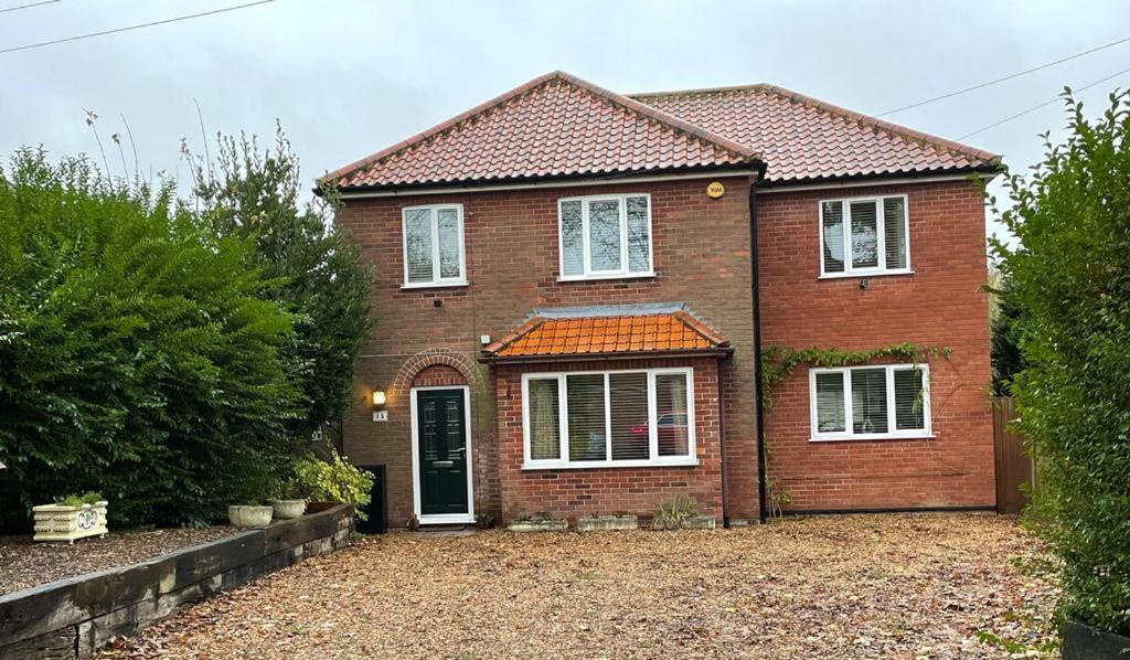 Wymondham House | Number 15