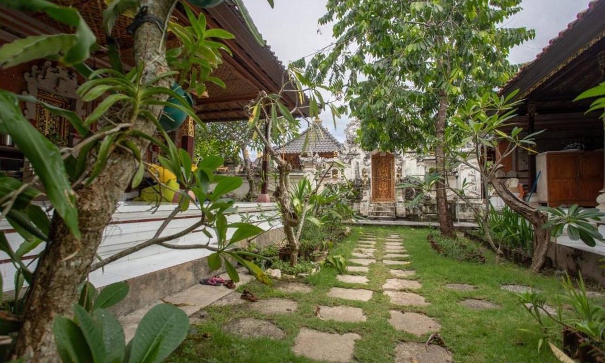 Sampalan Hostel | Nushe Hostel & Room