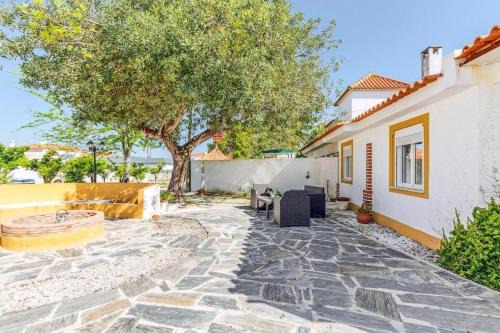 Sao Simao House | O Mundo da Lua