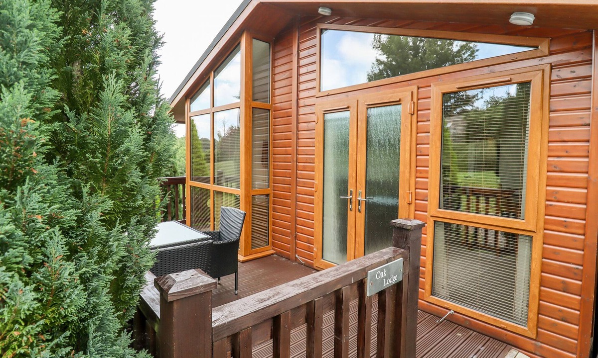 Longhope Cottage | Oak Lodge