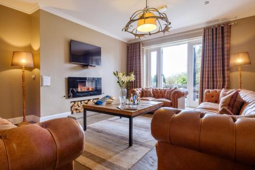 Windermere House | Oakland West