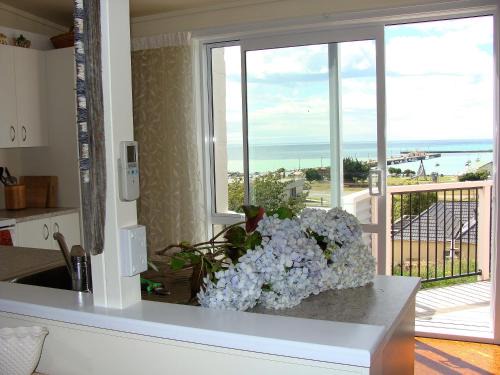 Oamaru House | Oamaru Pink Cottage