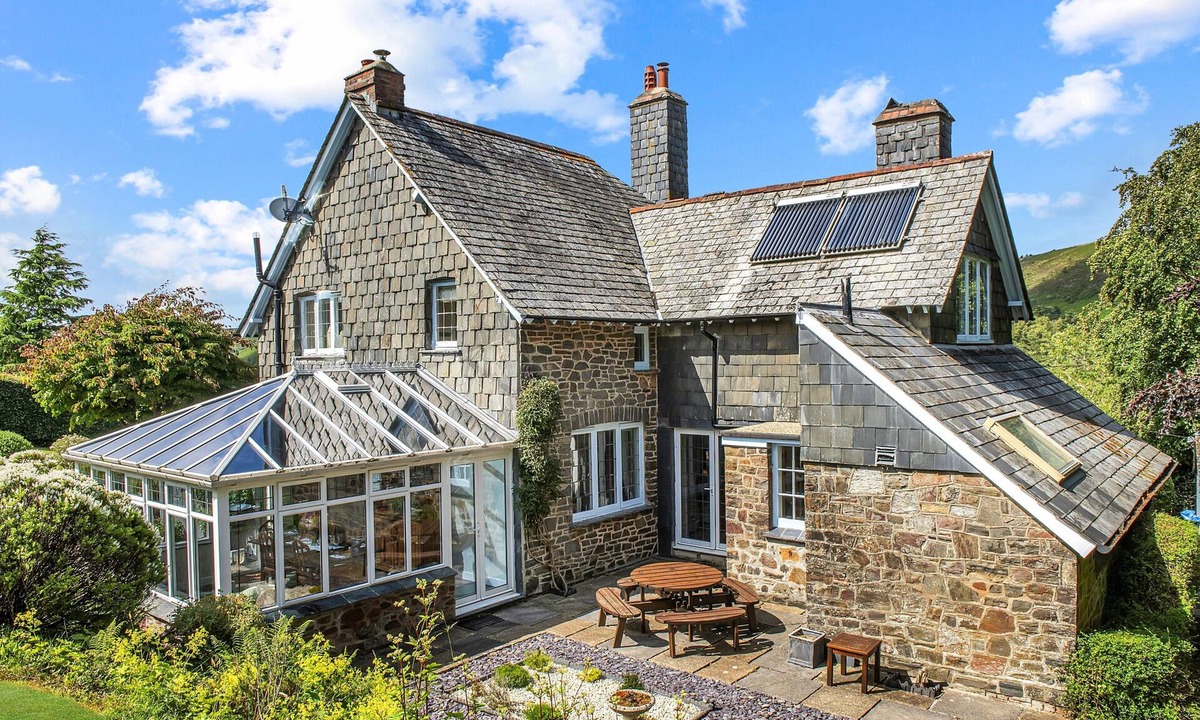 Oare Cottage | Oare Manor Cottage, Oare
