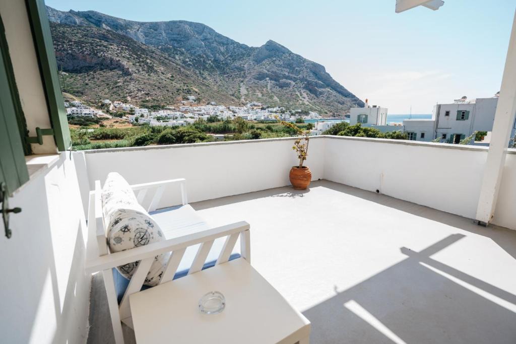 Kamares House | Oasis