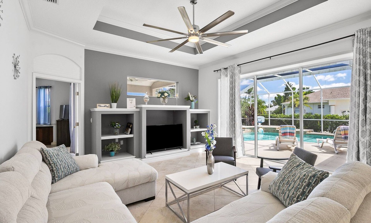 Long Meadow House | Oasis Home/Heated Pool/Fenced Big Yard/Pet Friendly