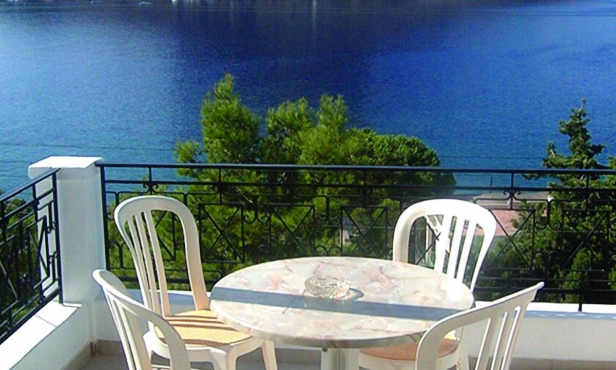 Mirties Hotel | Oasis Hotel