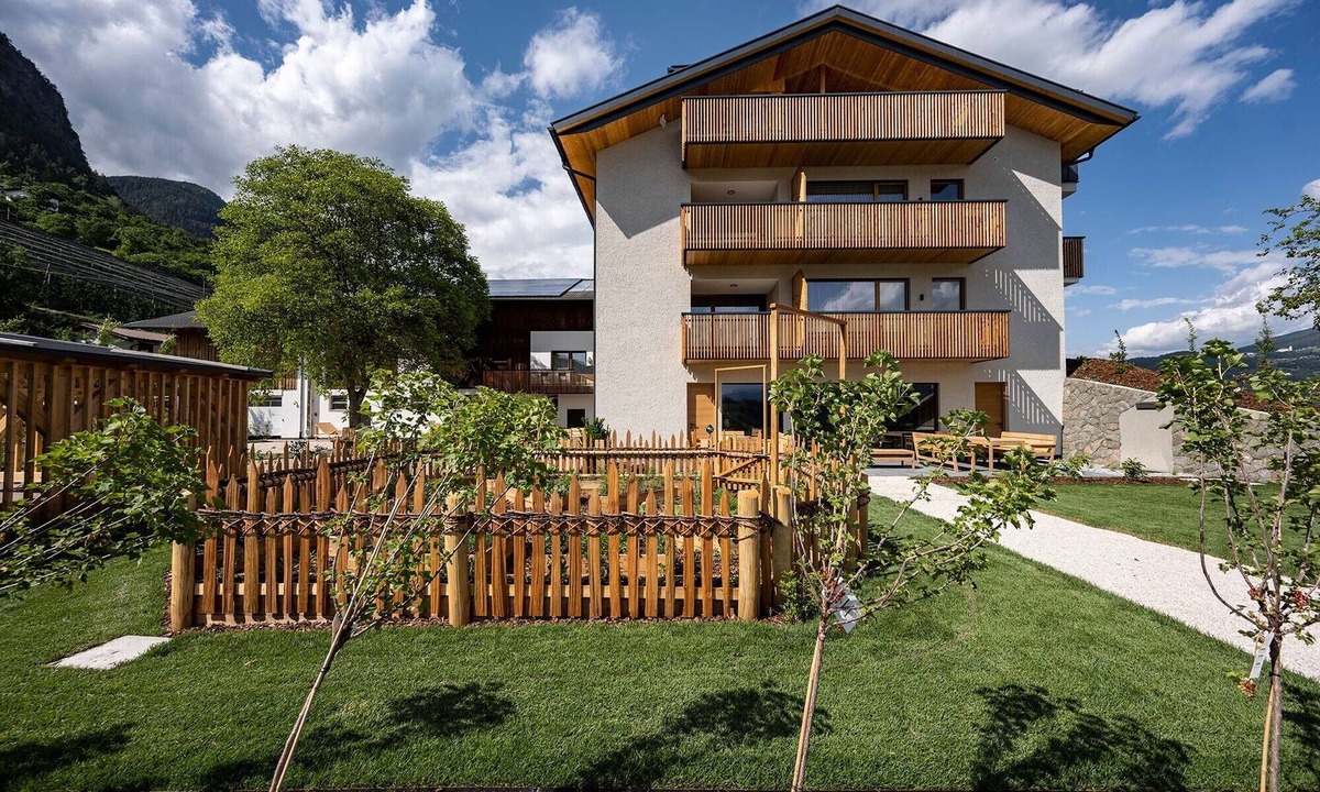 Colma Apartment | Oberfallerhof 'Apartment Inni' with Mountain View, Garden & Wi-Fi