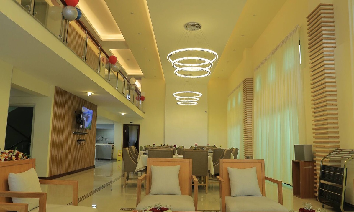 Bole Hotel | OBSIDIAN HOTEL