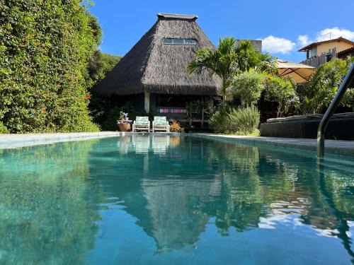 Praia Rasa Bed & Breakfast | Oca House