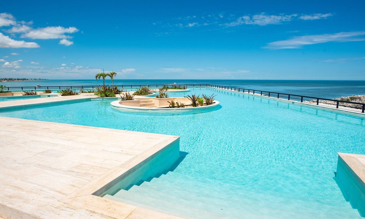 Merida Condo | Ocean and Marina views from this fantastic condo