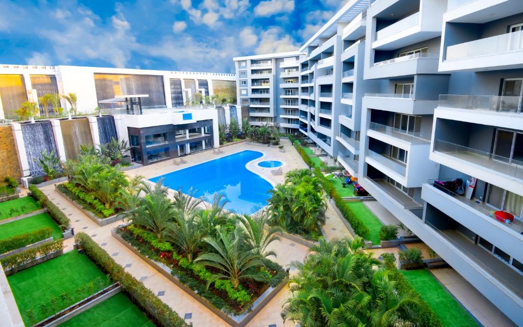 Heliopolis Apartment | Ocean Blue Studios